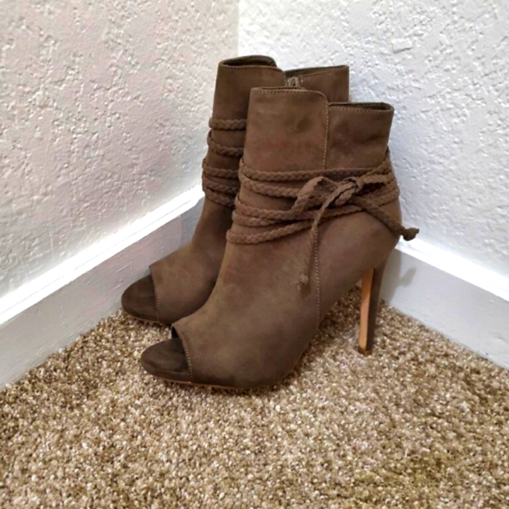 Brown Ankle boots